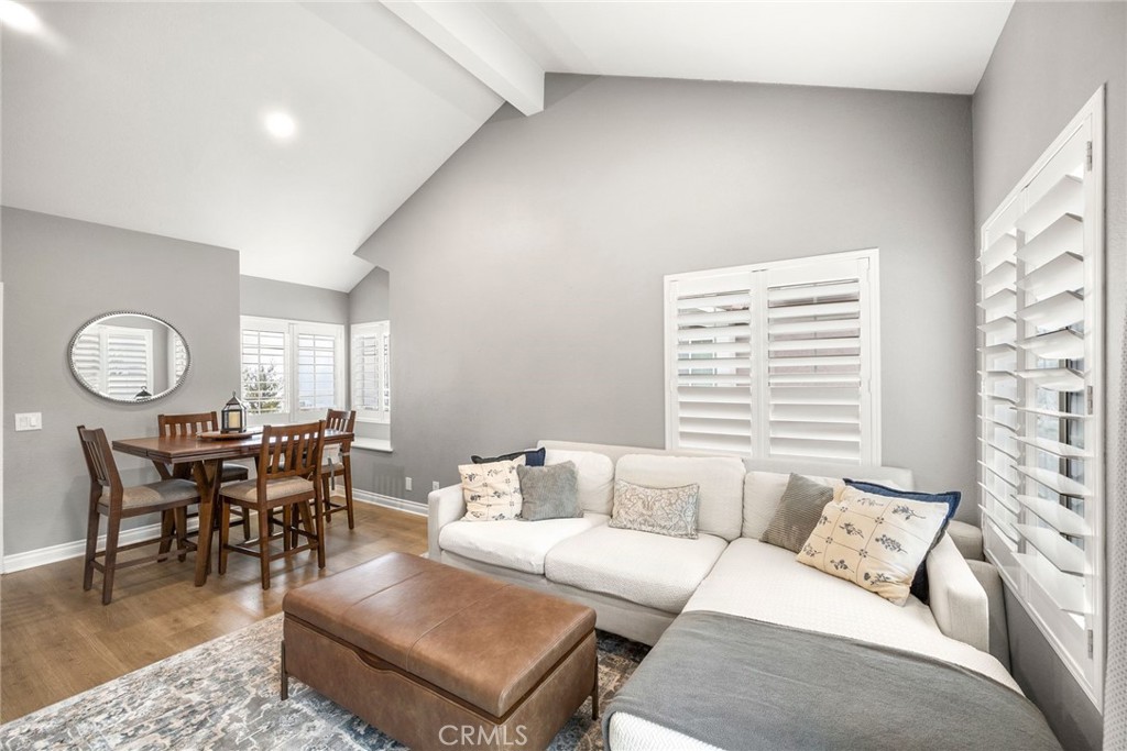 1053 S Daybreak Court