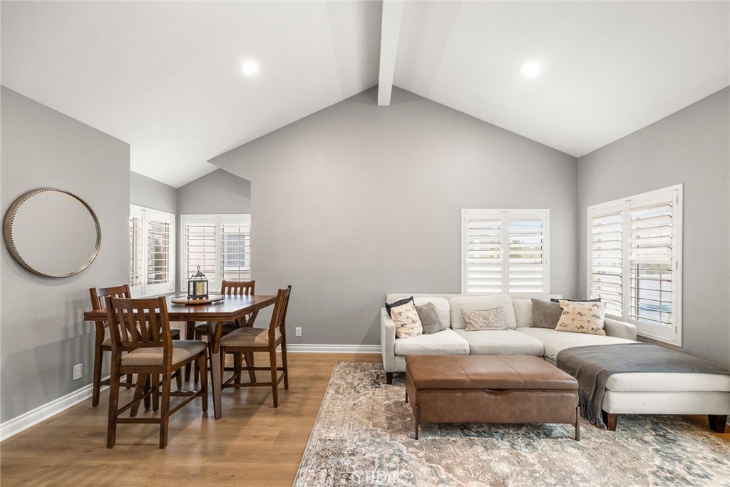 1053 S Daybreak Court