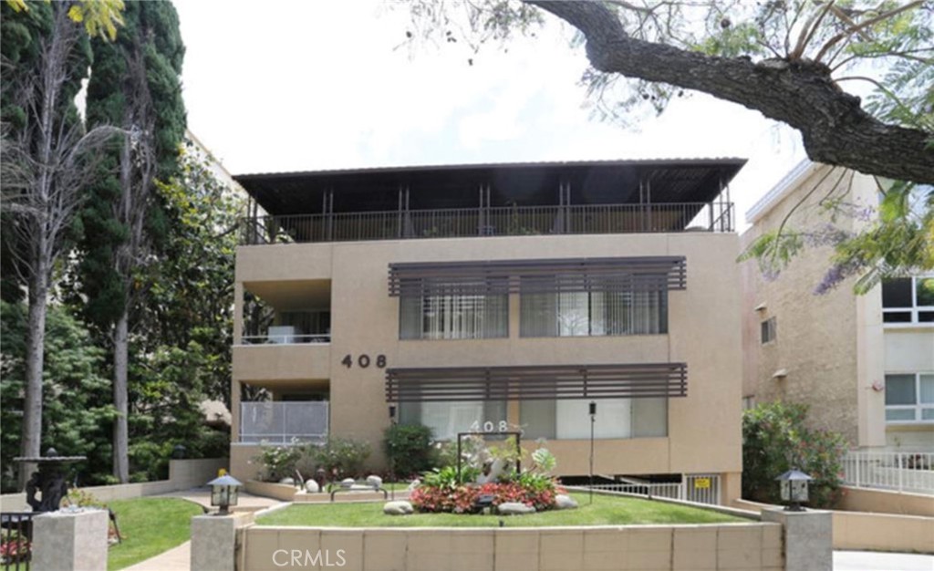 408 N Palm Drive 102