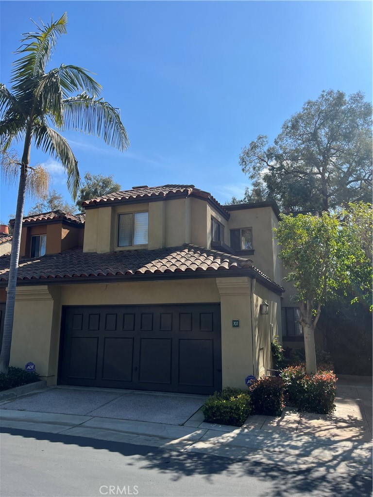 707 Bay Hill Drive