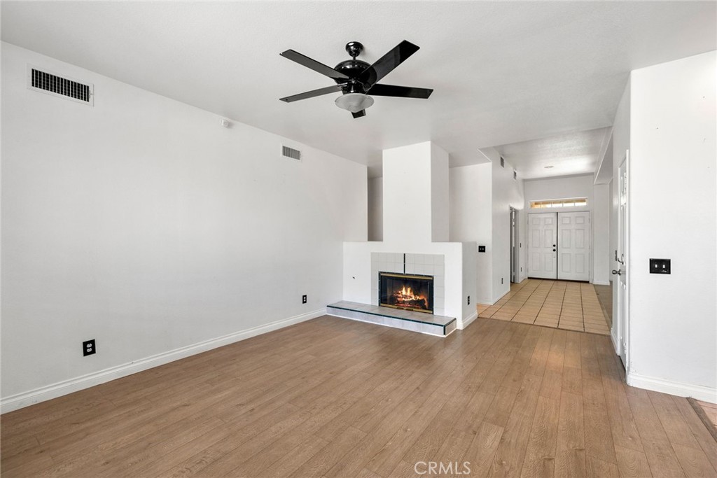 1289 Barcelona Street