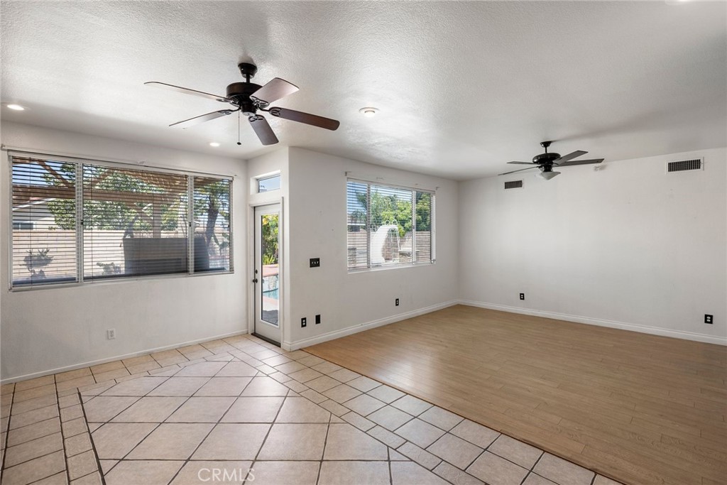 1289 Barcelona Street