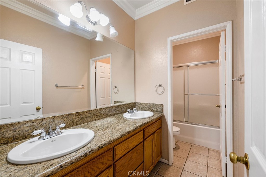 1289 Barcelona Street