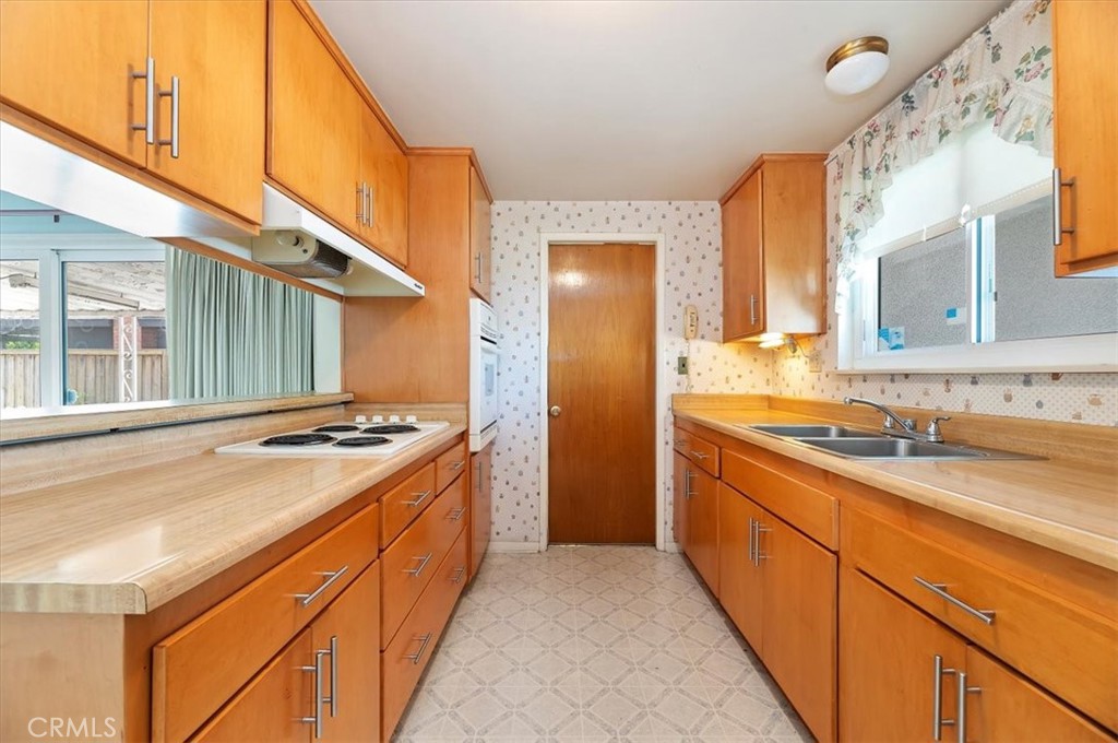 3106 Yellowstone Drive