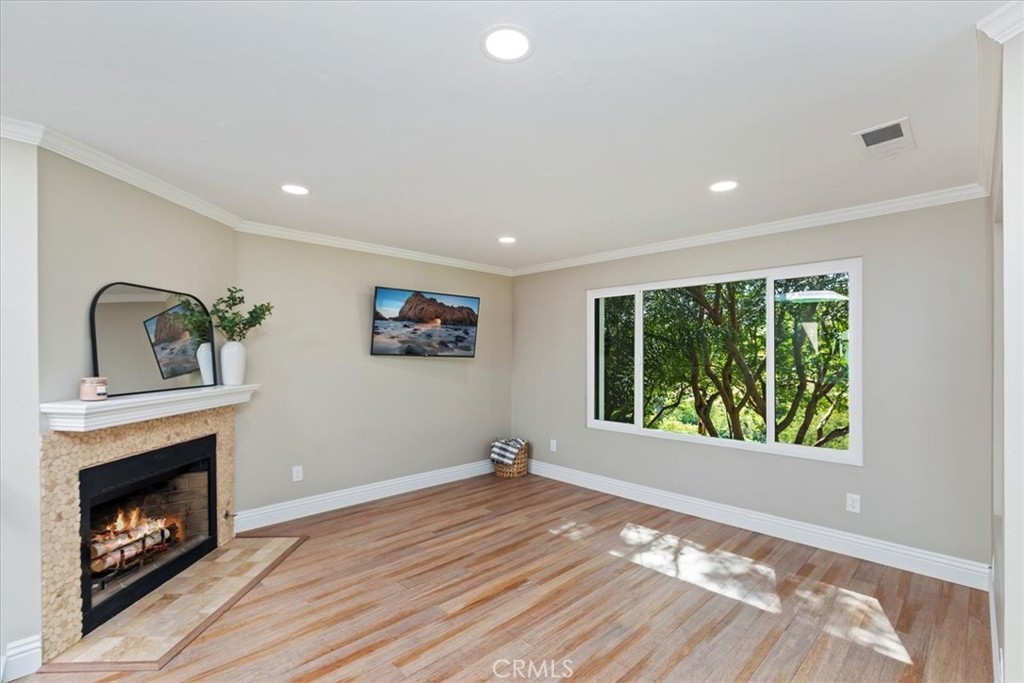 22135 Caminito Laureles 110