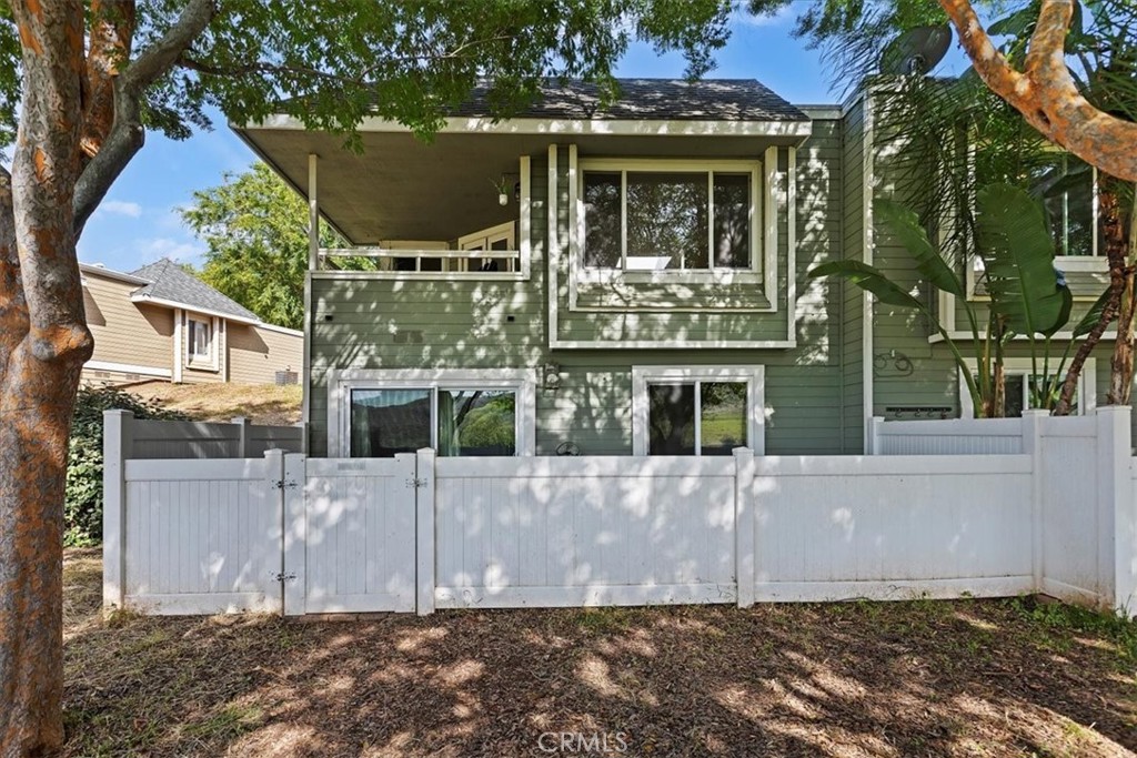 22135 Caminito Laureles 110