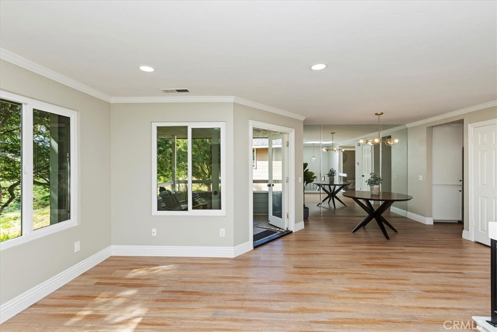 22135 Caminito Laureles 110