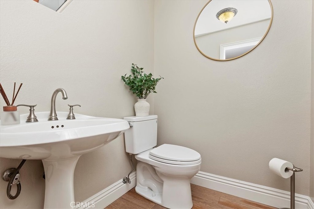 22135 Caminito Laureles 110