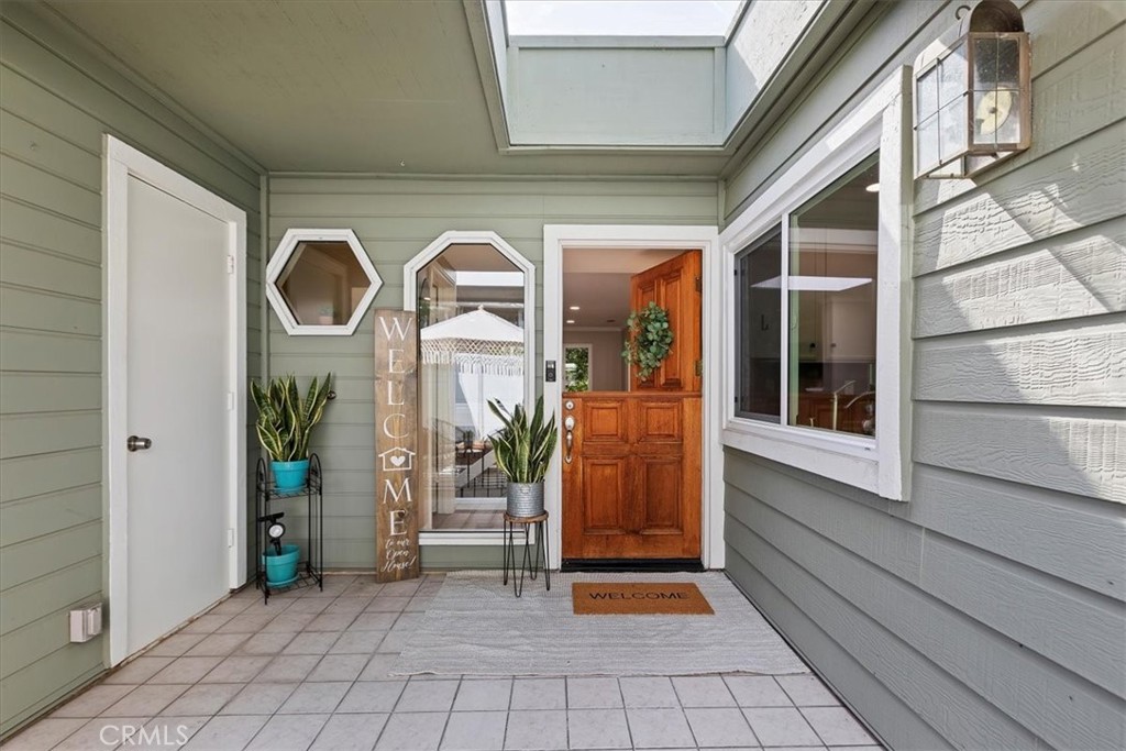 22135 Caminito Laureles 110