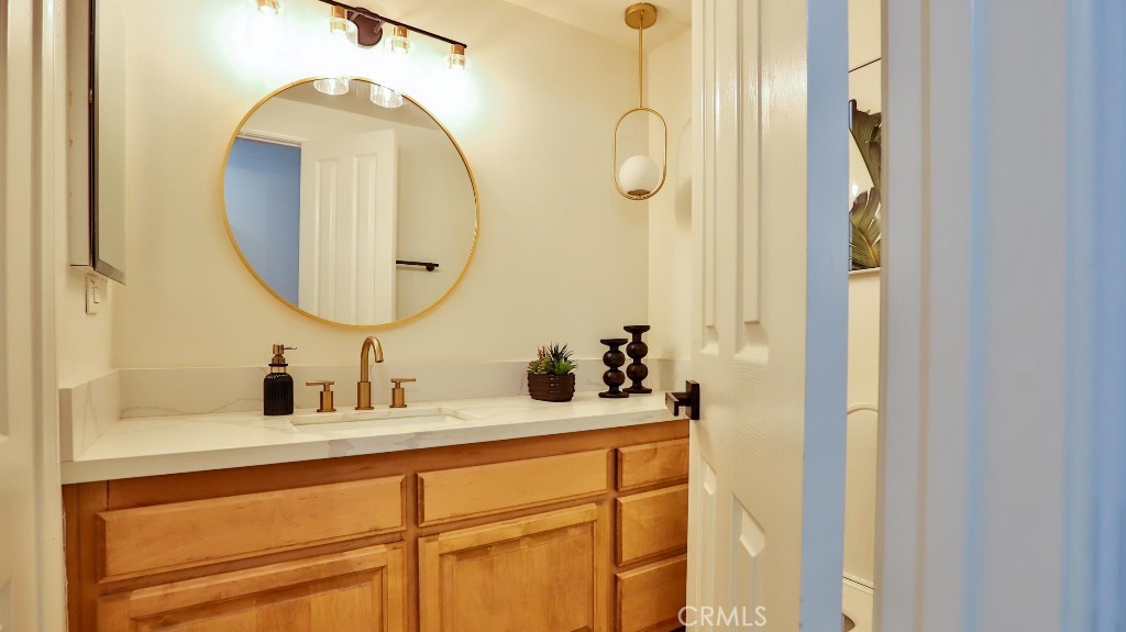 16412 Woodstock Lane