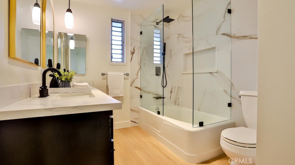 16412 Woodstock Lane