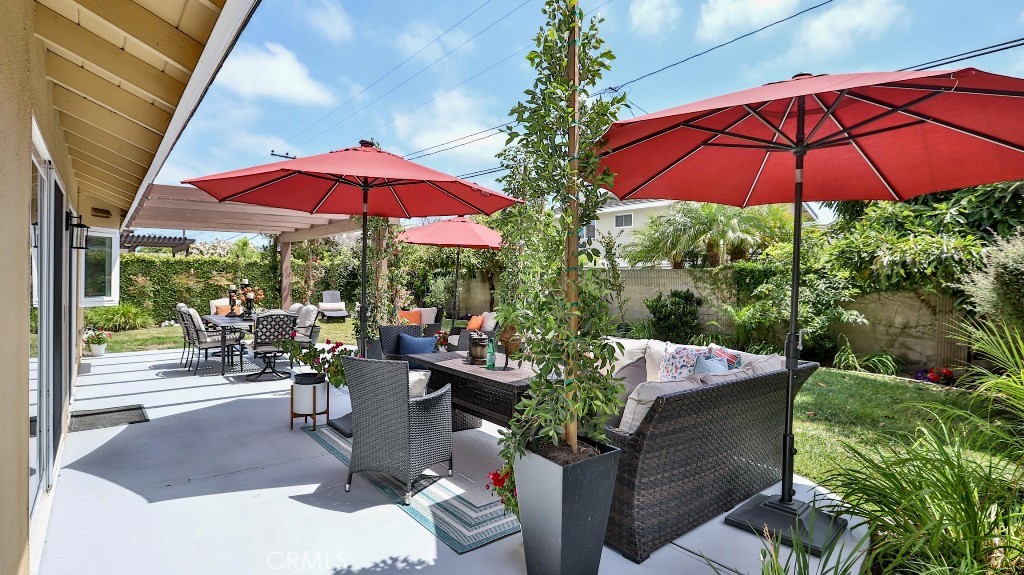 16412 Woodstock Lane