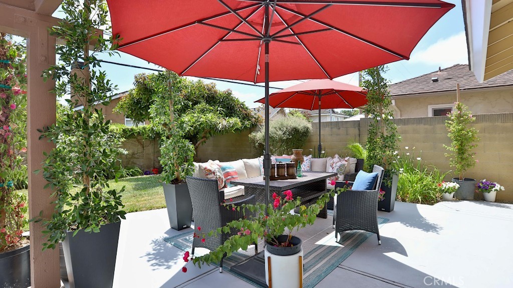 16412 Woodstock Lane