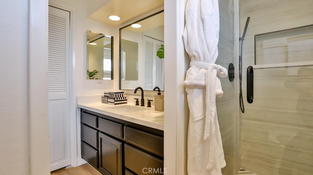 16412 Woodstock Lane