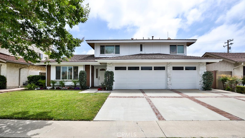 16412 Woodstock Lane