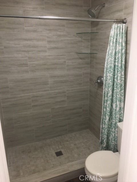 117 E Wilson Street 1