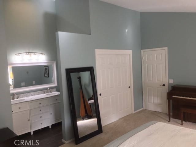 117 E Wilson Street 1