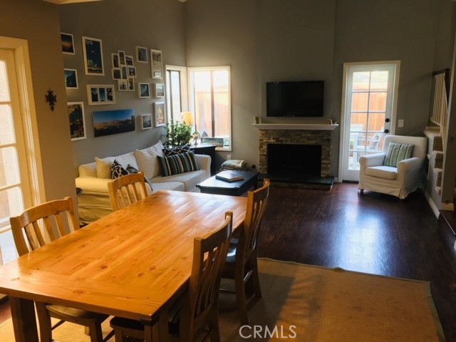 117 E Wilson Street 1