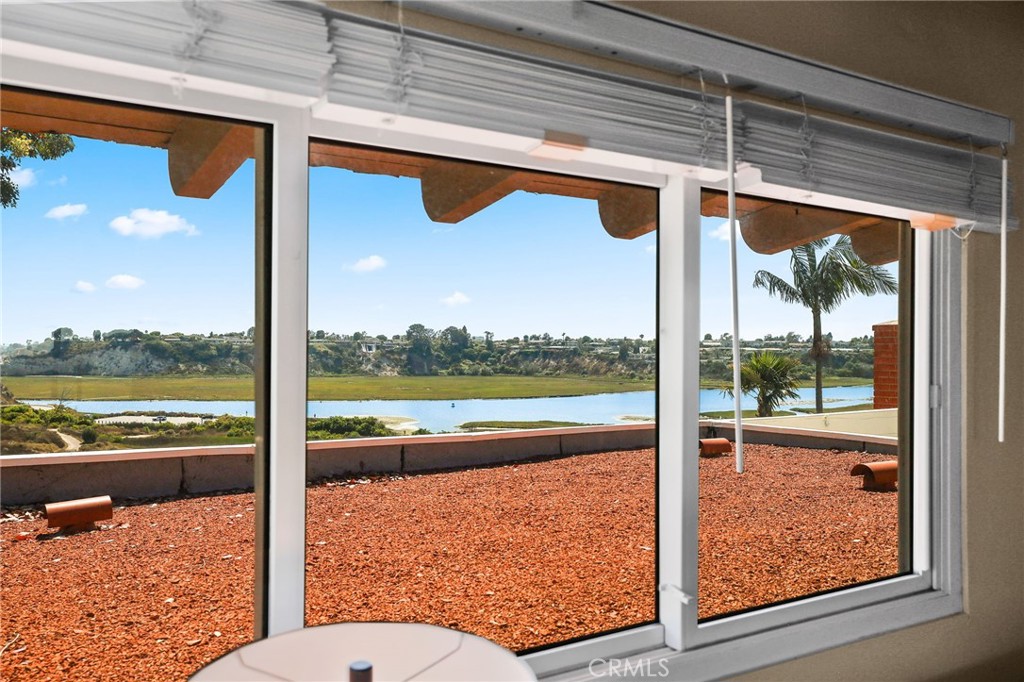 649 Vista Bonita