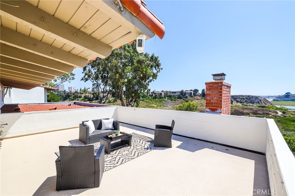 649 Vista Bonita