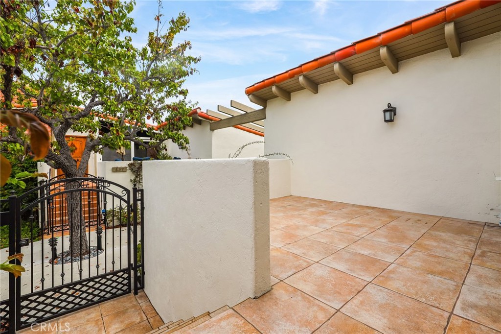 649 Vista Bonita