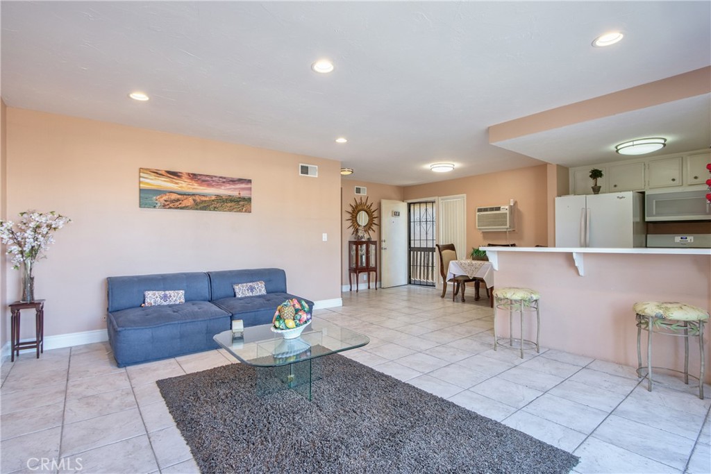 3050 S Bristol Street 1F - #50