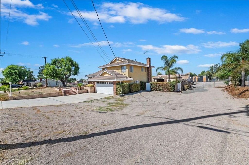 17504 Krameria Avenue