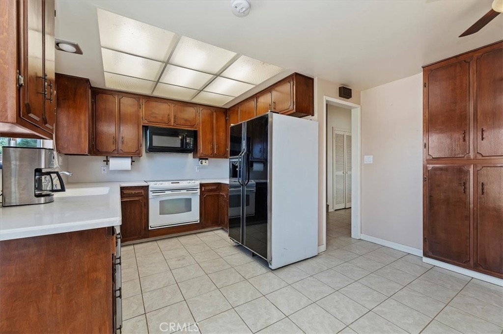 17504 Krameria Avenue