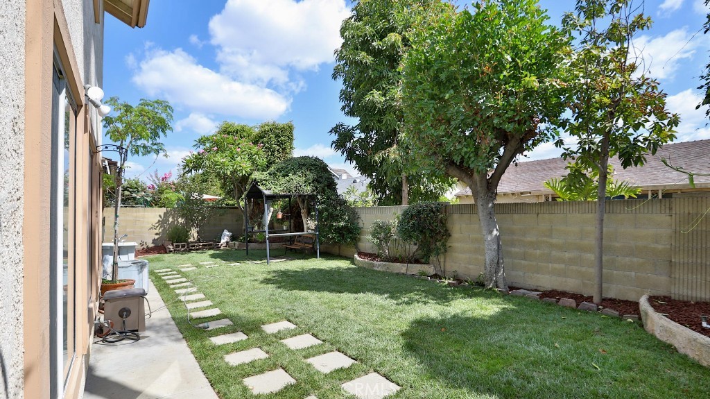 17016 Alfred Avenue