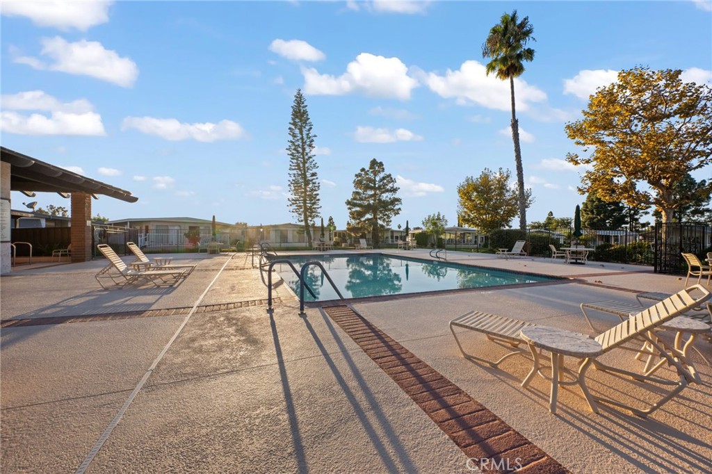 24001 Muirlands Boulevard 409