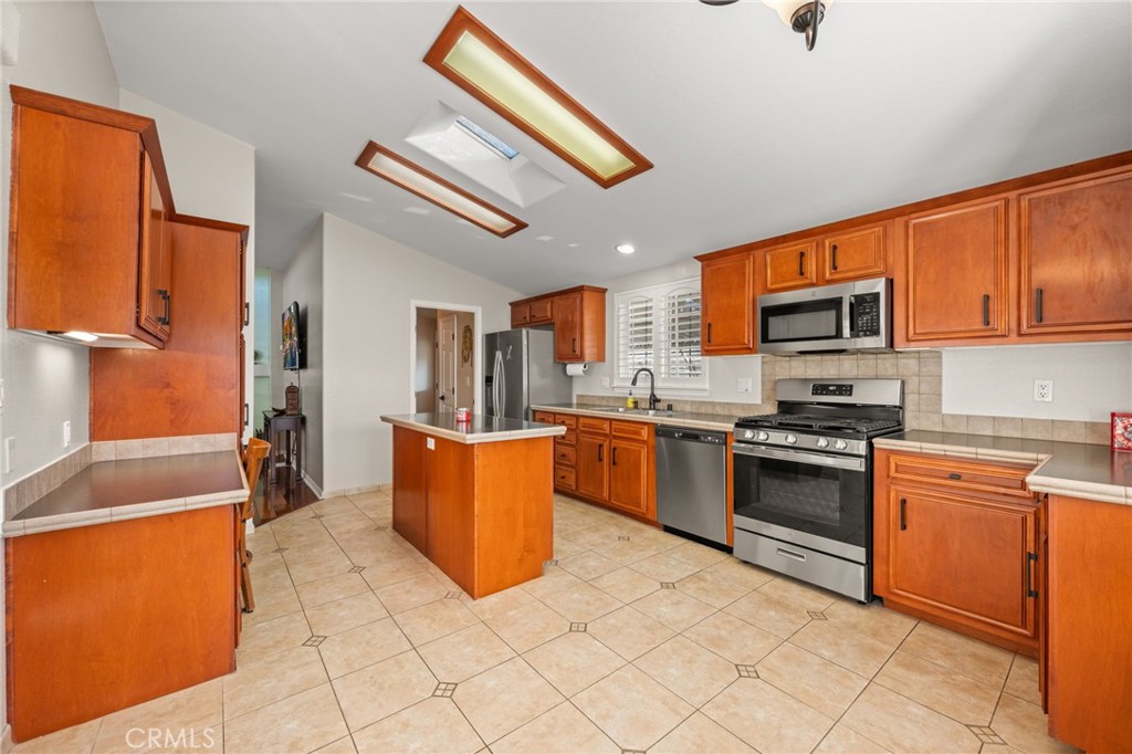 24001 Muirlands Boulevard 409