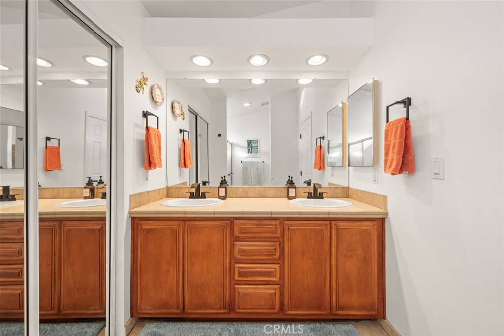 24001 Muirlands Boulevard 409