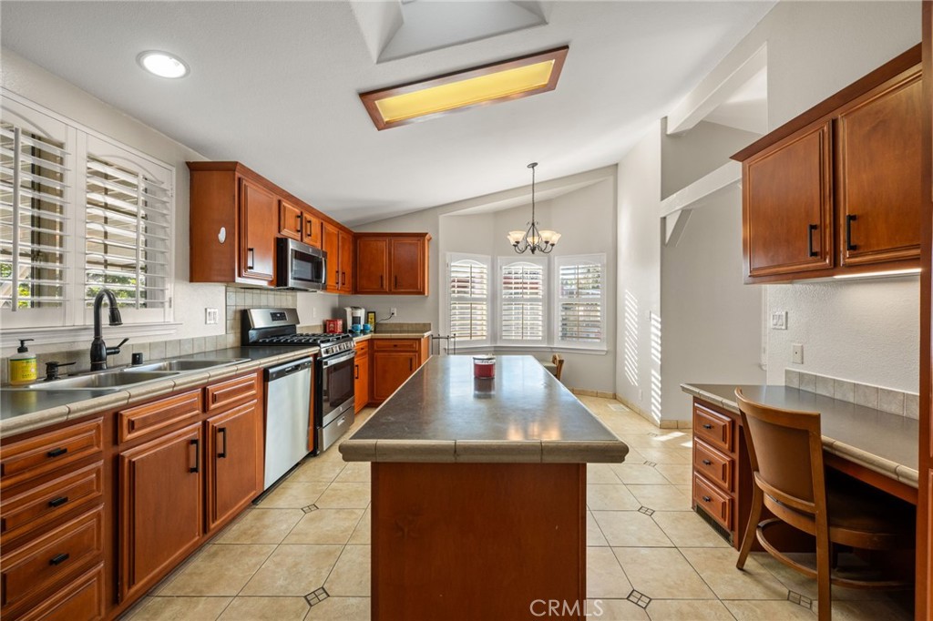 24001 Muirlands Boulevard 409