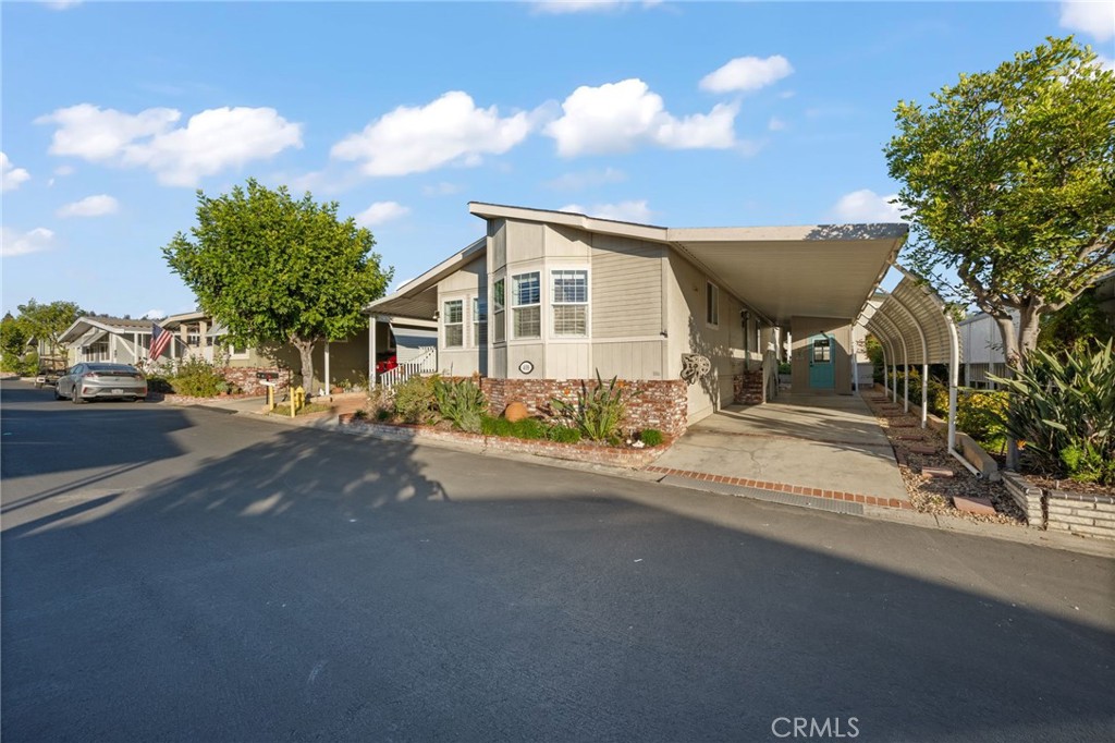 24001 Muirlands Boulevard 409