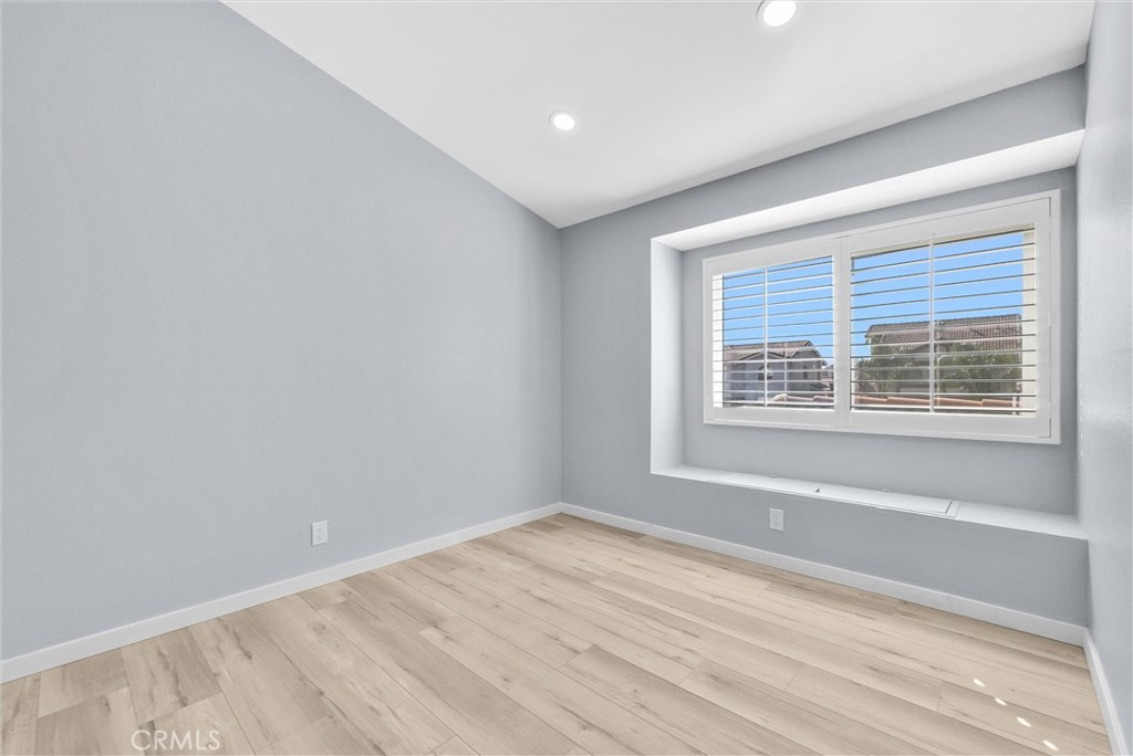 23642 Parkland Avenue