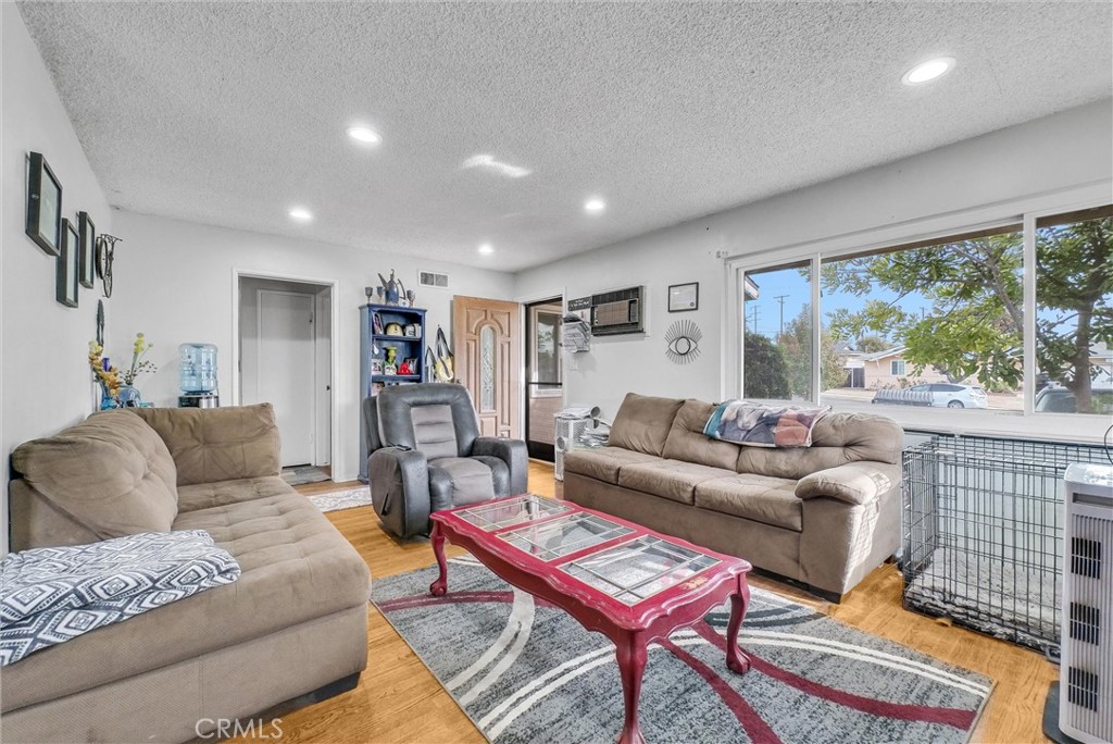 12609 Longleaf Drive