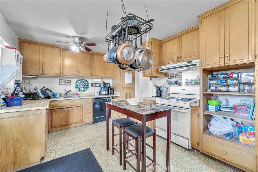 12609 Longleaf Drive