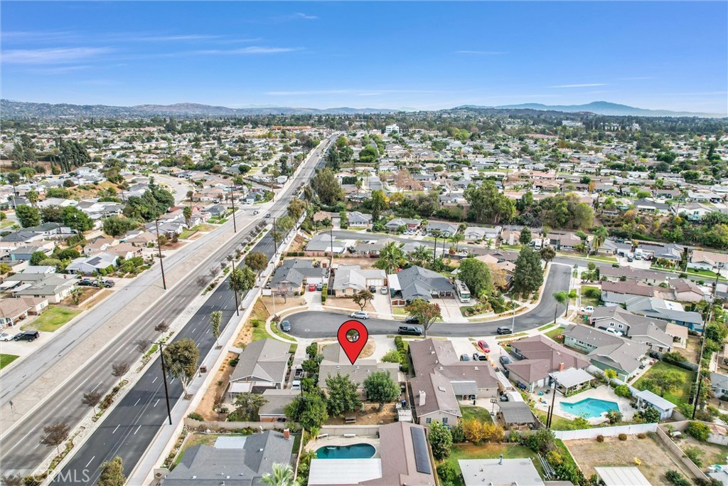 12609 Longleaf Drive