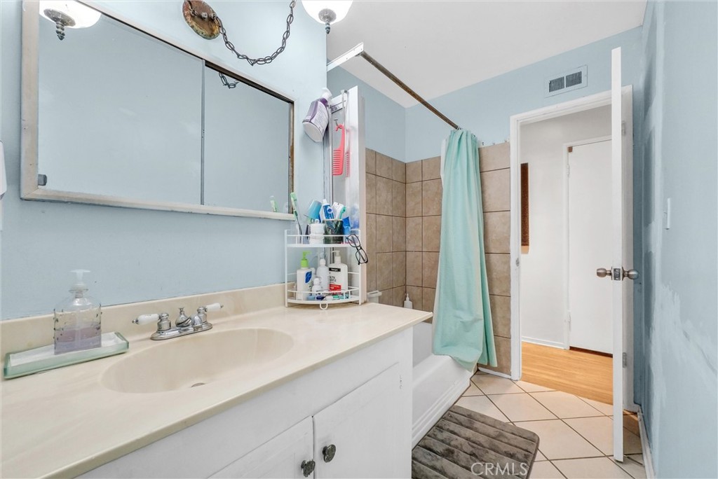 12609 Longleaf Drive