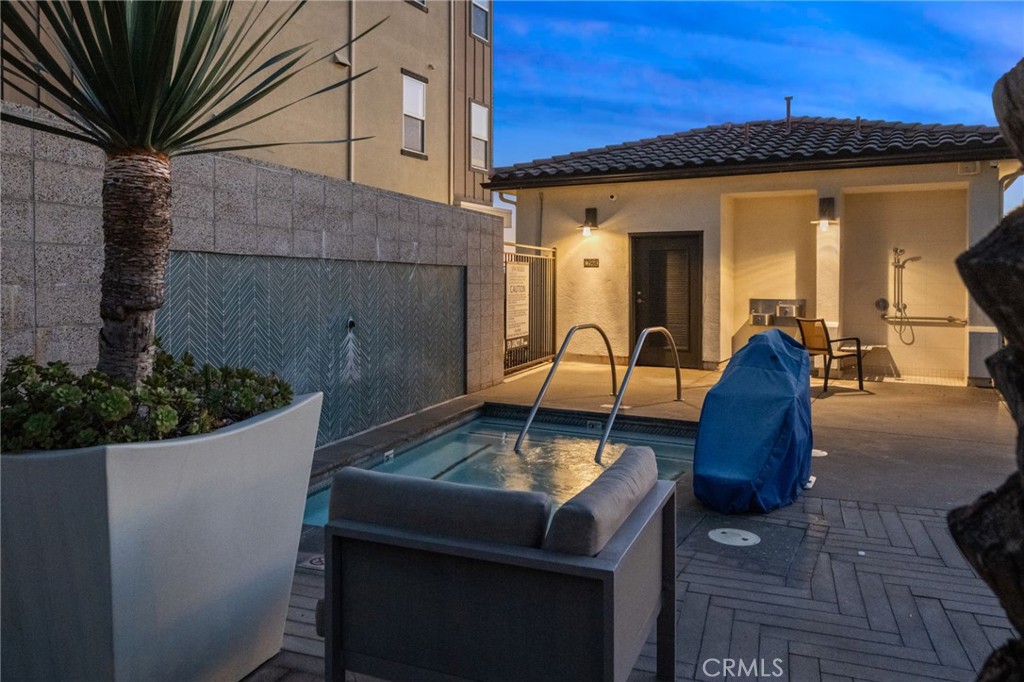 1068 Hampton Drive