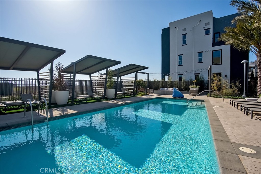 1068 Hampton Drive