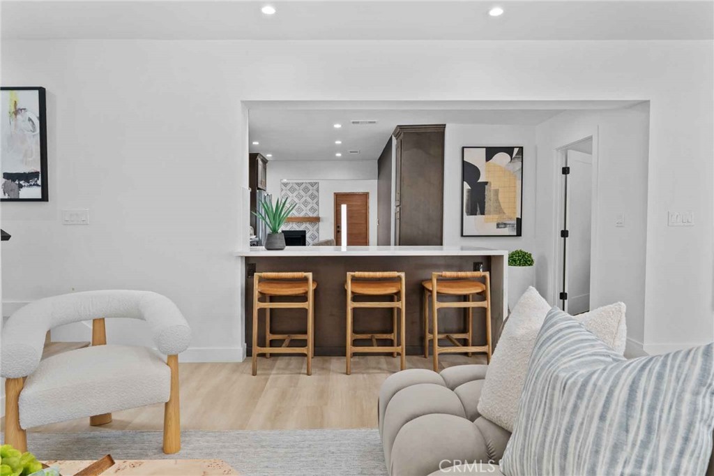 2531 Wellesley Avenue