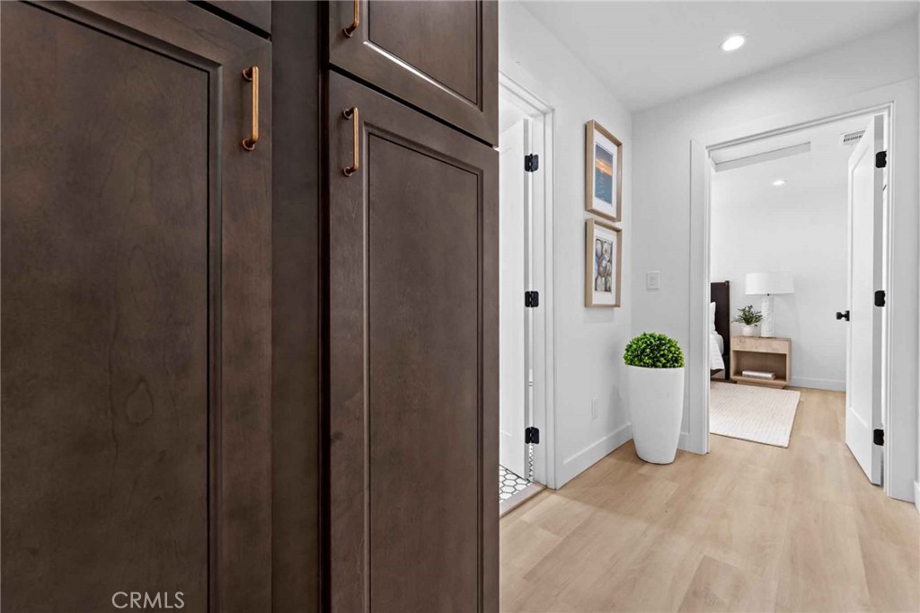 2531 Wellesley Avenue