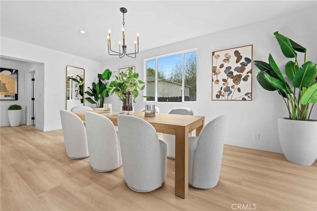 2531 Wellesley Avenue