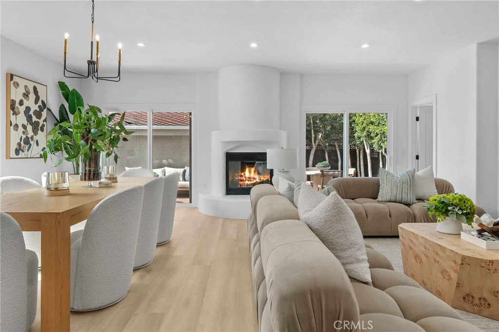 2531 Wellesley Avenue