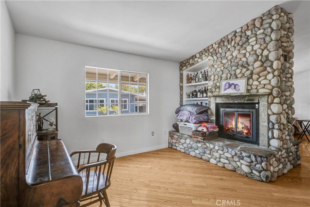 5200 Irvine Boulevard 152