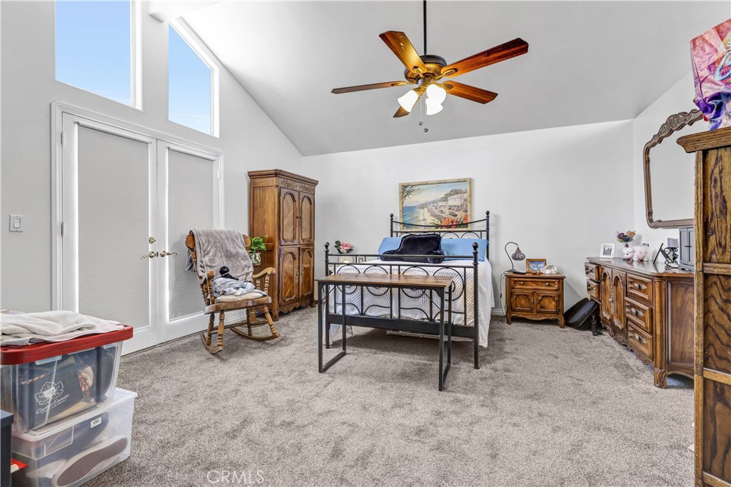 5200 Irvine Boulevard 152