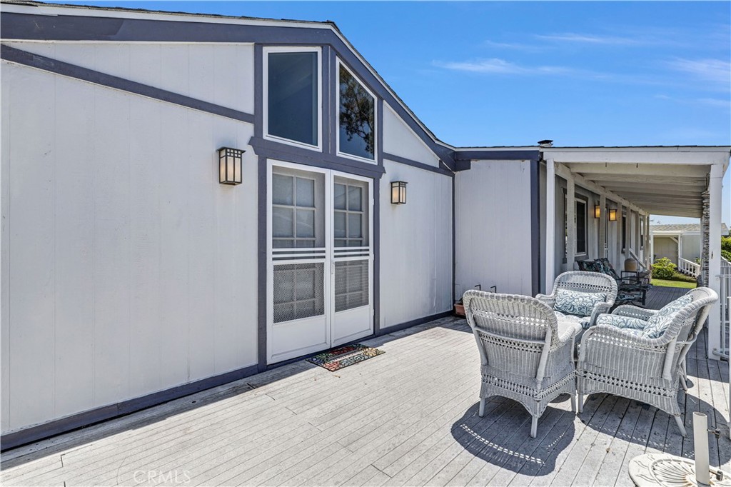5200 Irvine Boulevard 152