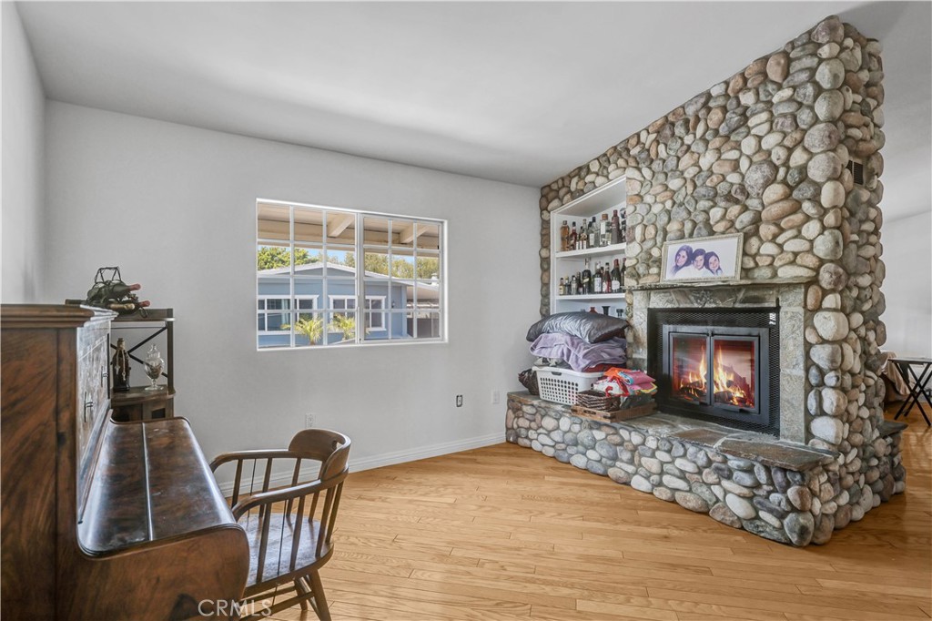 5200 Irvine Boulevard 152