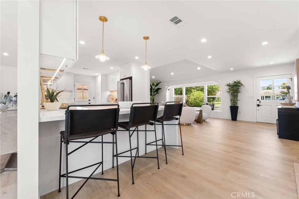 3362 Saint Albans Drive